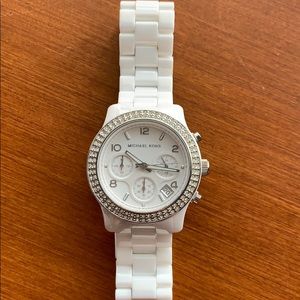 Michael Kors MK5188 women’s ceramic watch - white